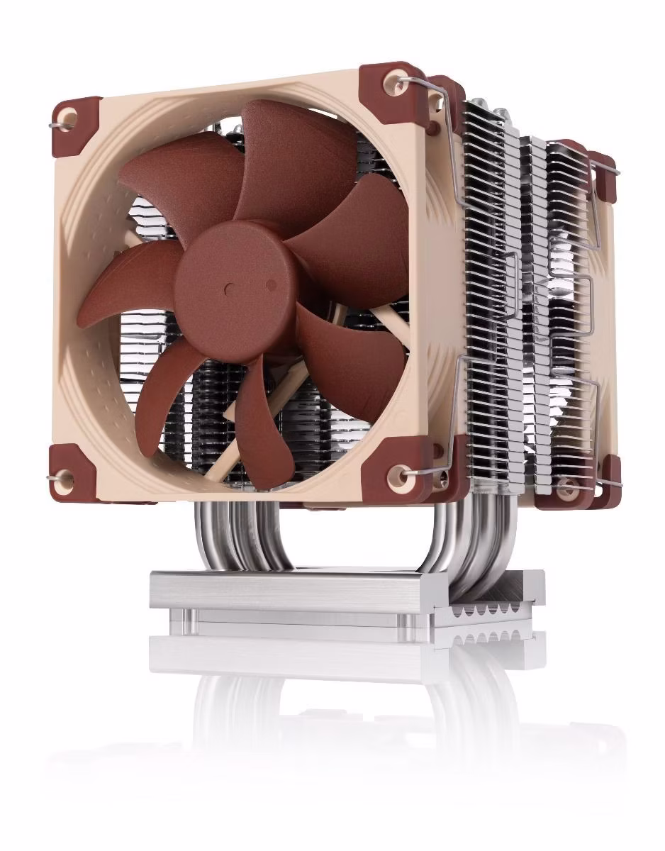 Dissipatore ad Aria Noctua NH-U9 DX-4677 92mm 1 Dissipatore ad Aria Noctua NH-U9 DX-4677 92mm
